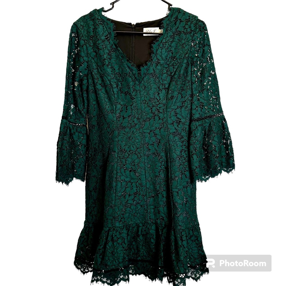 Eliza J green and black lace cocktail dress nwt size 6